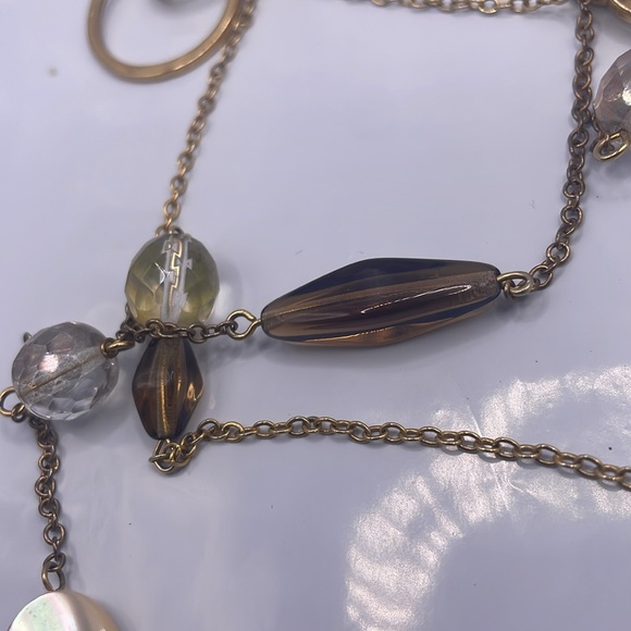 Crystal and mother of pearl 46 inch necklace by Rachel - Picture 4 of 5